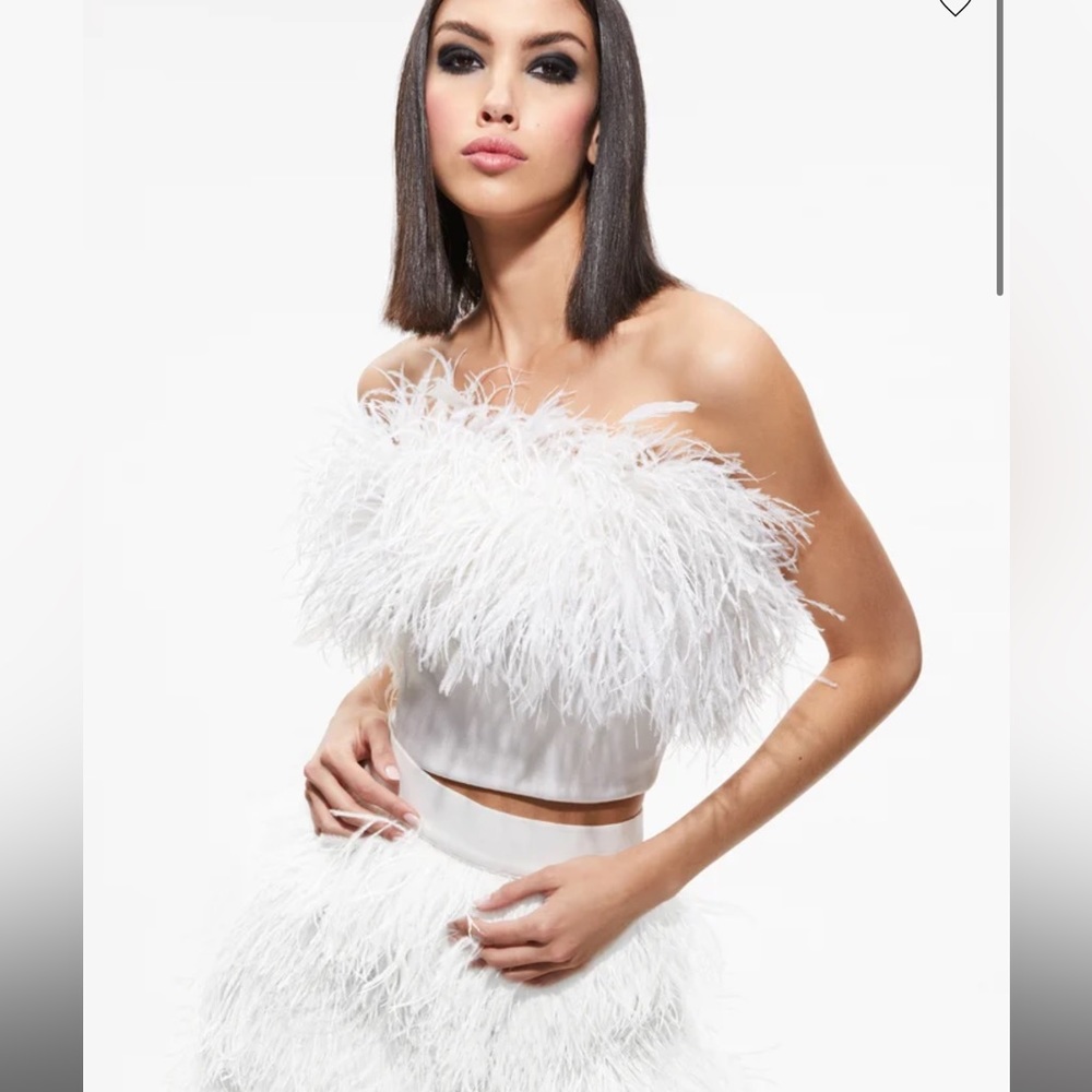 CERESI FEATHER TOP